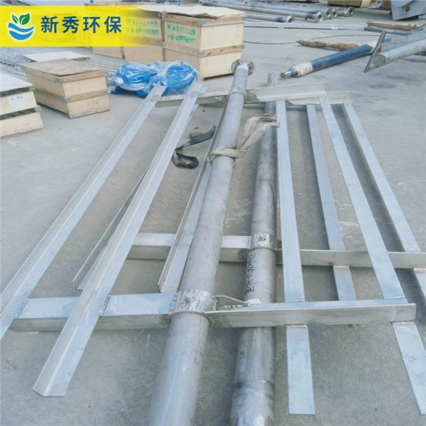 框式潜水搅拌机安装