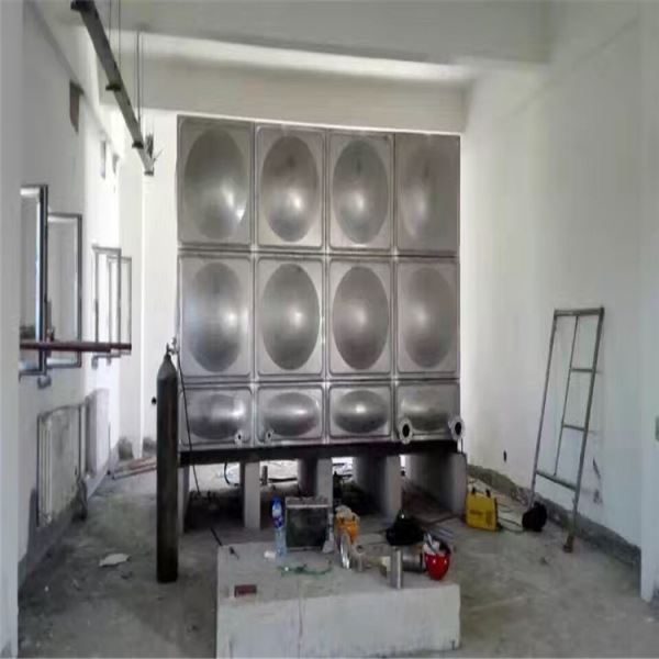 玻璃钢人防水箱报推荐