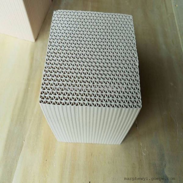 VOC有机废气处理用的疏水性沸石蜂窝陶瓷