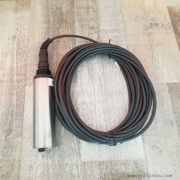 投入式自动水中油传感器可集成输出支持