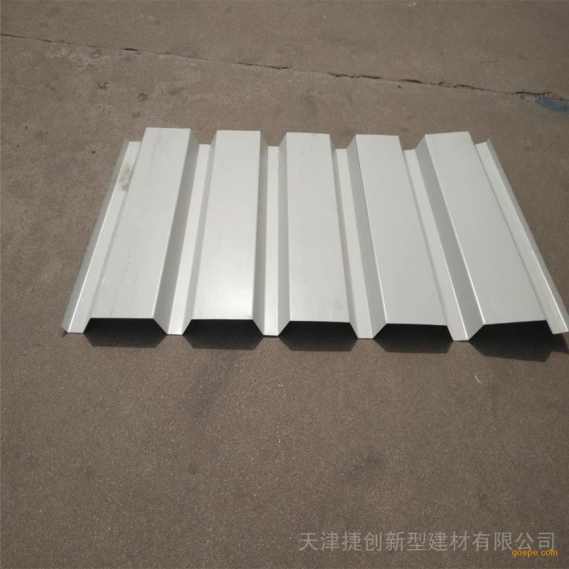 彩钢压板施工彩钢瓦屋顶板钢结构彩钢